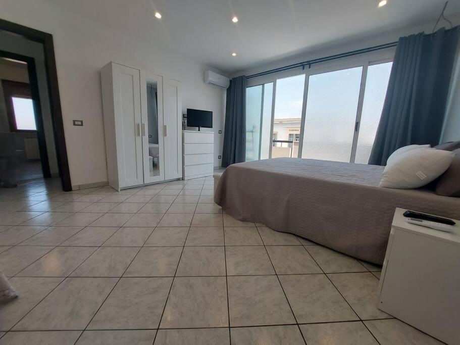 Il Sogno Delle Rose Appartement Nettuno Buitenkant foto